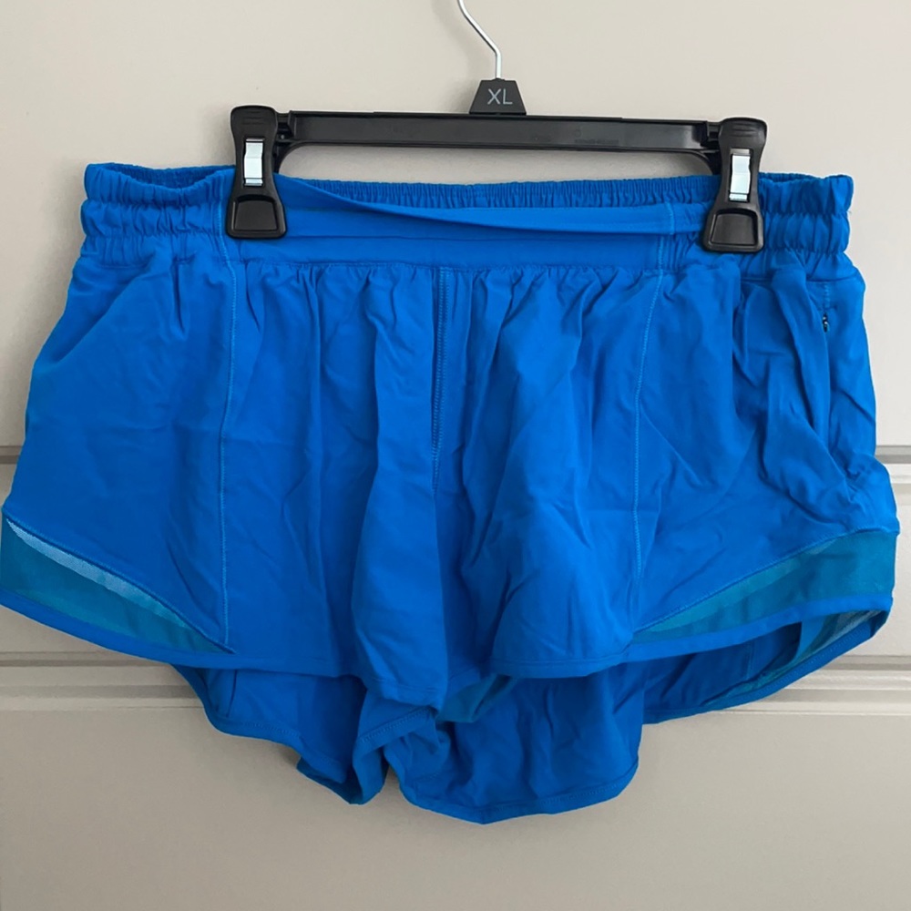 Lululemon Athletica shorts. W 10